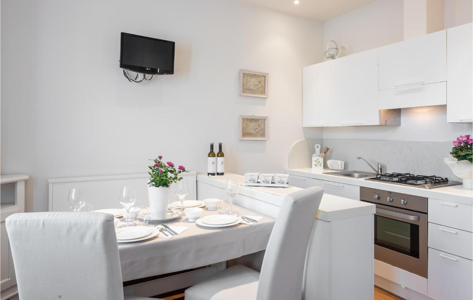 Apt, Braida Corona Extérieur photo